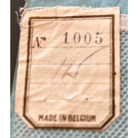 Antique Handmade Brussels Appliqué Lace Border Rectangular Panel, 17” by 7” - Picture 8 of 8